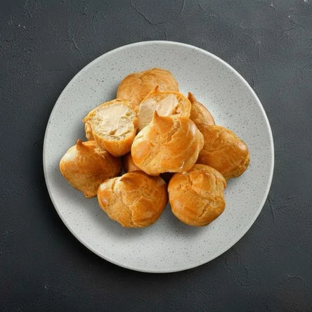 Профитроли с кремом